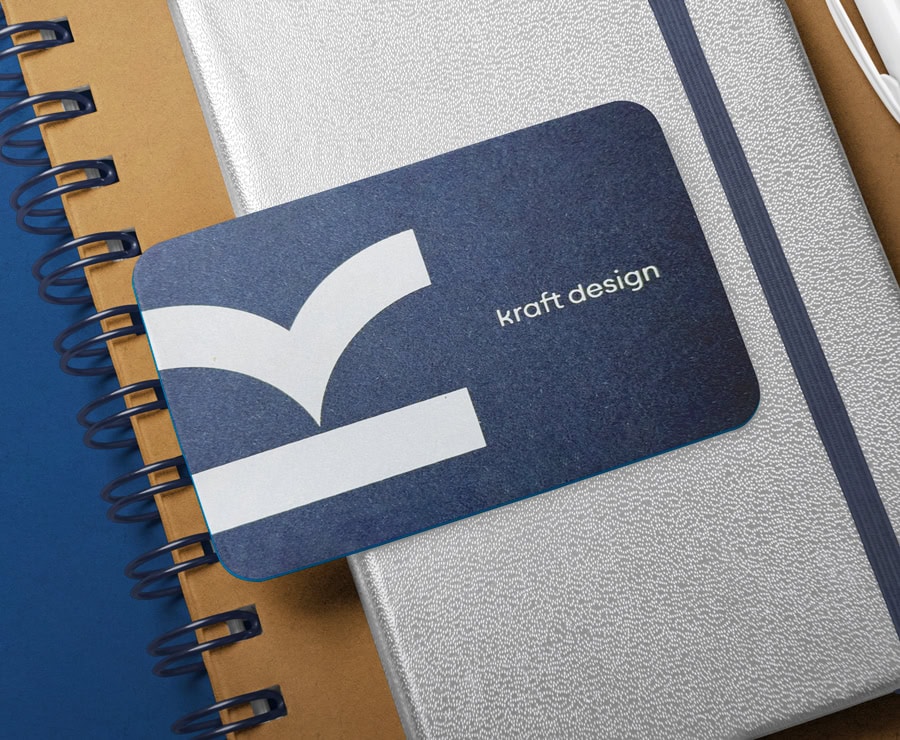 Carte de visite Kraft Design pour contact et communication.